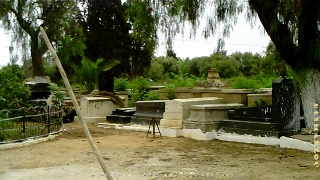 ORAN 2009 cimetiere Juif d'Oran   (13).jpg